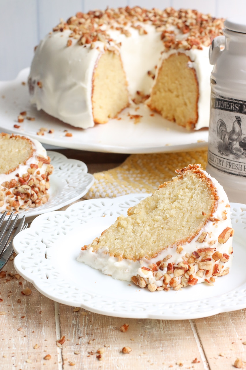 banana sour cream cake recipe