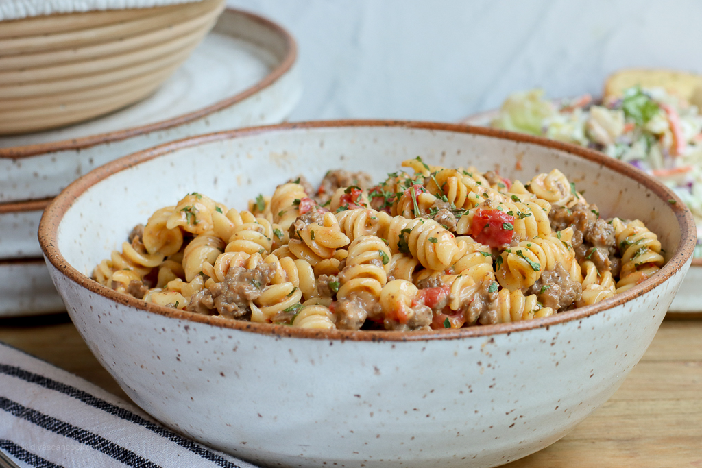 quick queso pasta