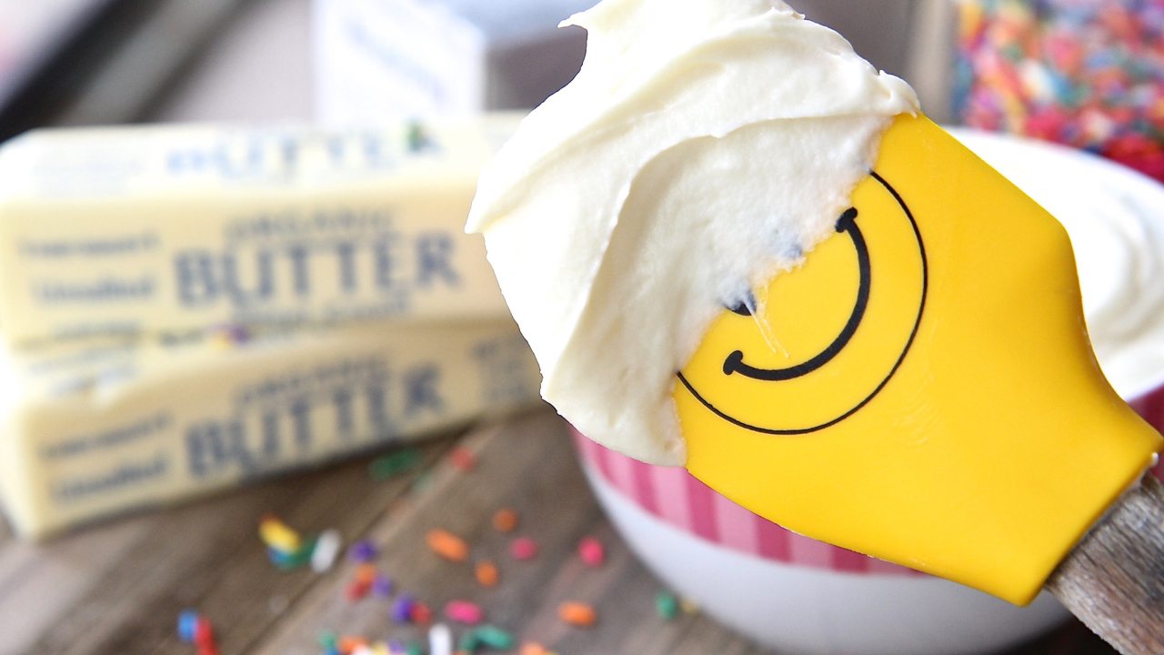 how to make frosting from cream cheese